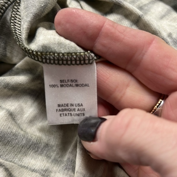 Haute Hippie NWT Green Cap Sleeve Maxi Dress in Green and Cream V-Neckline M - Picture 10 of 11